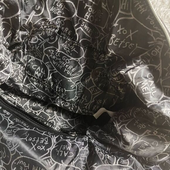 Betsey Johnson fabric Black & White red ladybugs weekender bag synthetic trim - Picture 10 of 13